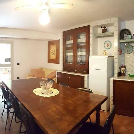 Holiday home Derosas Golfo Aranci